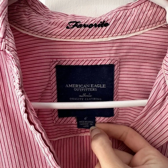 *SOON TO DONATE* 
American Eagle “Favorite” Button Down - Picture 2 of 5